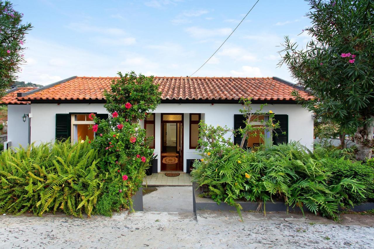 Villa Casal Do Farrobo à Funchal  Extérieur photo