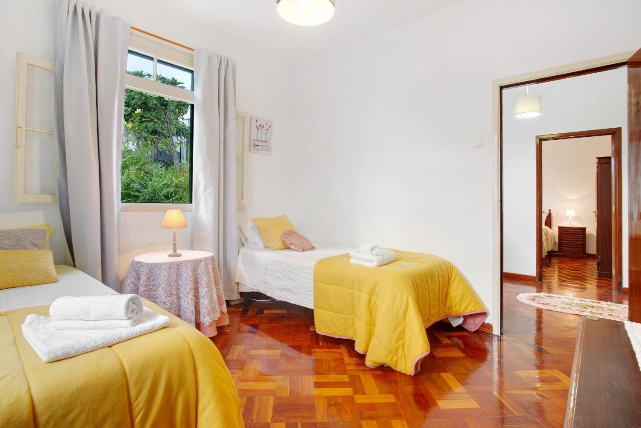 Villa Casal Do Farrobo à Funchal  Extérieur photo